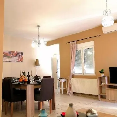 Odyseia Apts I At The Center Of The & Old Town Ханья