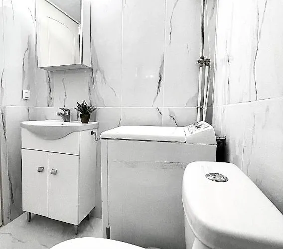 Odyseia Apts I At The Center Of The & Old Town Apartment *